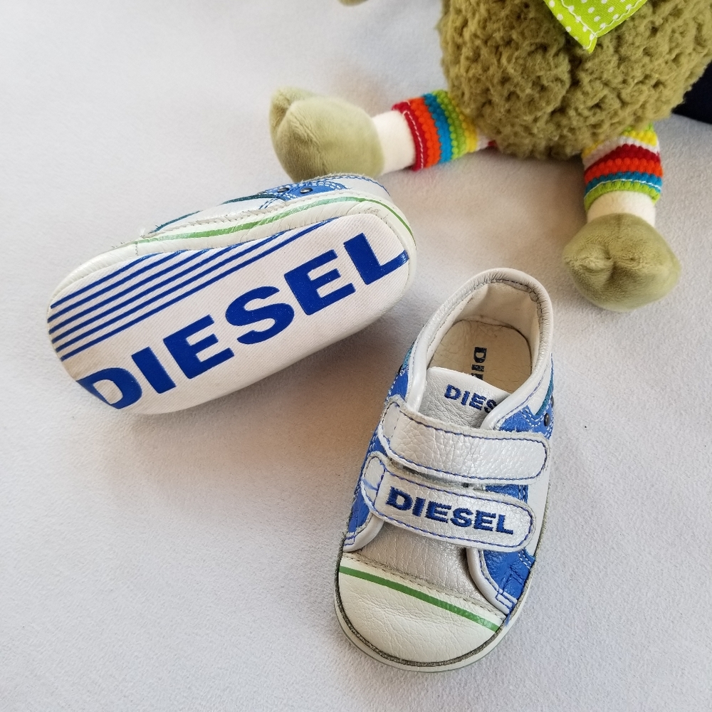 DIESEL Sweet Velcro Crib Sneakers